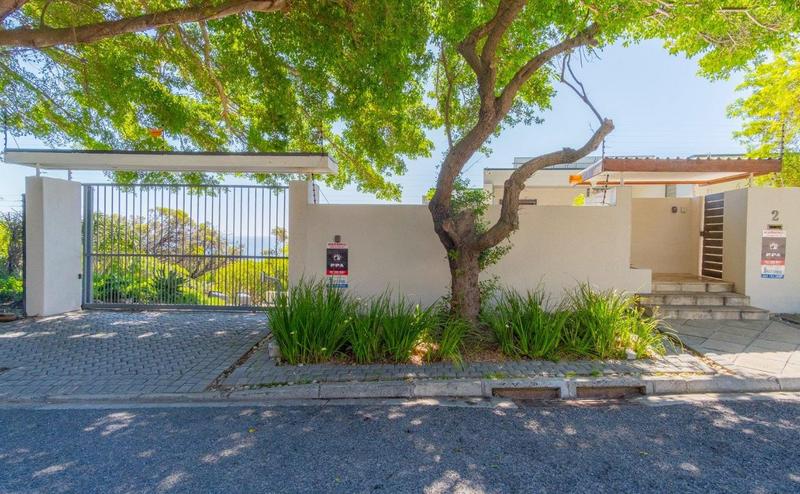 4 Bedroom Property for Sale in Camps Bay Western Cape